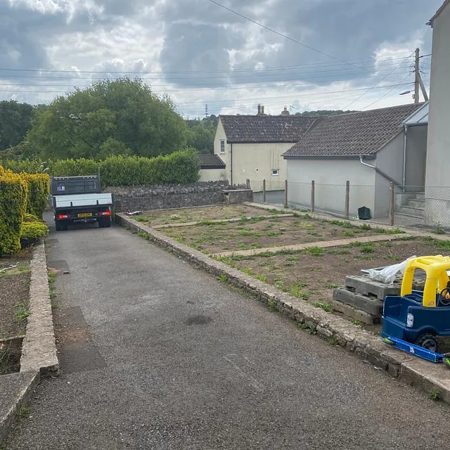 Three bedroom new build home in Oakhill - land prepared for new build